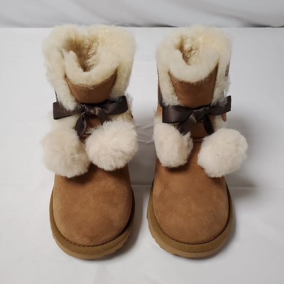 UGG Other - UGG Gita Bootie Girls Boots
